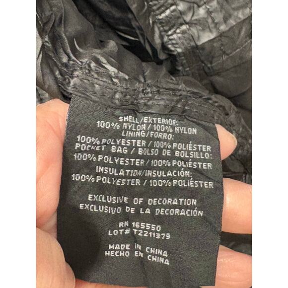 Aventure Women’s Black Hooded Quilted Puffer Coat Jacket Size XS Lightweight - Picture 6 of 7